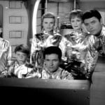 Lost-In-Space-lost-in-space-21397683-697-480
